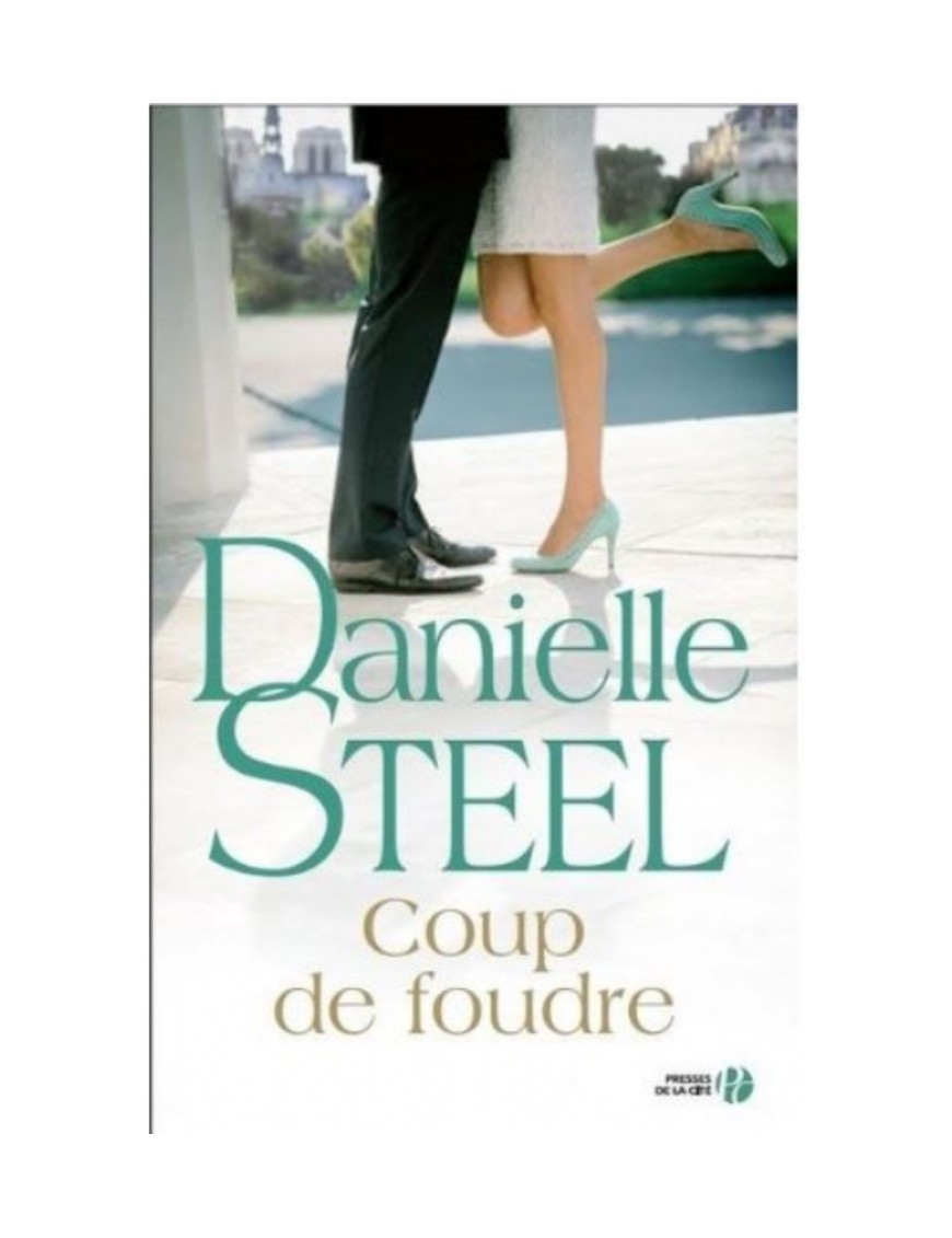 LIVRE COUP DE FOUDRE - DANIELLE STEEL 